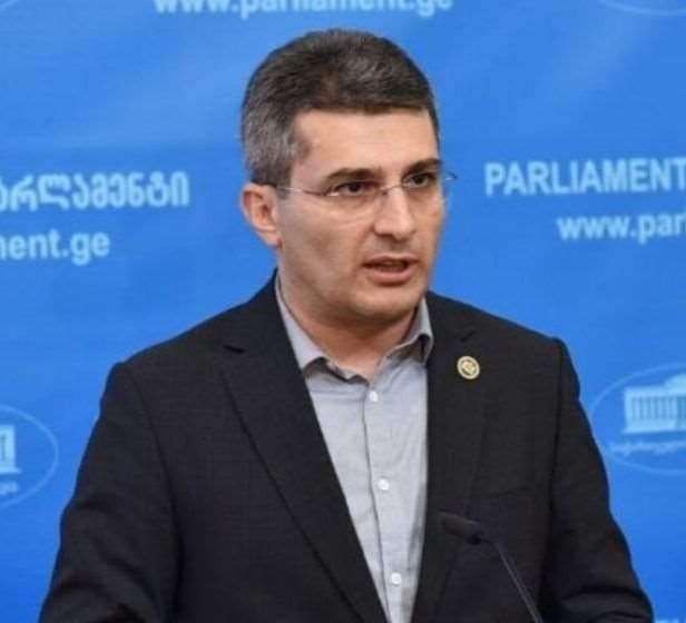 “ნუ მოვიგონებთ პრობლემებს, მერე ამ მოგონილ პრობლემებზე ნუ გავბრაზდებით და ნუ შევქმნით პანიკას”