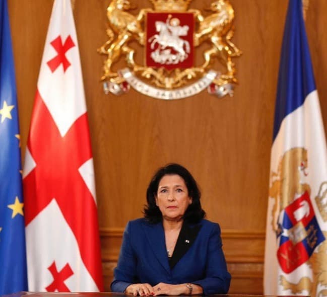 “მოვუწოდებ ყველას, თავი შეიკავონ ყველაფერ იმისგან, რამაც შეიძლება, ხელი შეუშალოს ან დააზიანოს პროცესი”