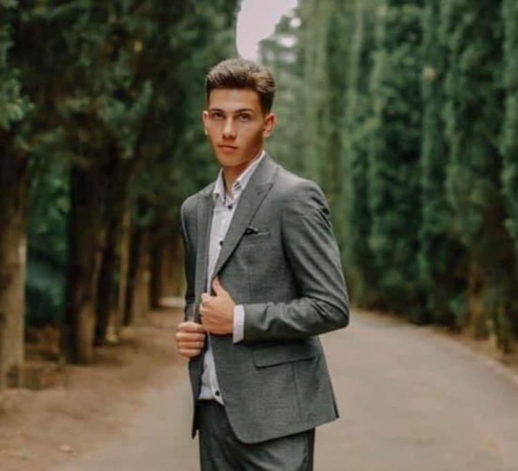 Frontnews image description