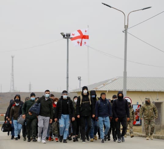 საკონტრაქტო სამხედრო სამსახურში მოქალაქეთა მიღება გრძელდება