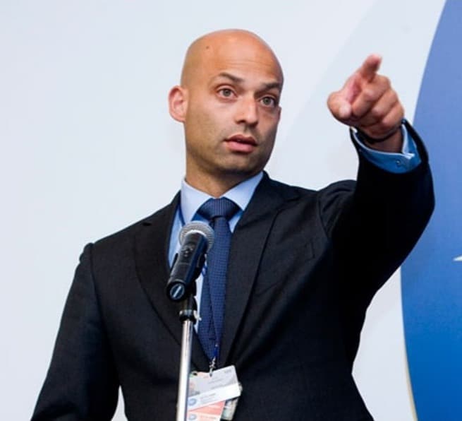 “პოლიტიკური პოლარიზაცია რაც შეიძლება მალე უნდა აღმოიფხვრას და ოპოზიციური პარტიები პარლამენტში დაბრუნდნენ”