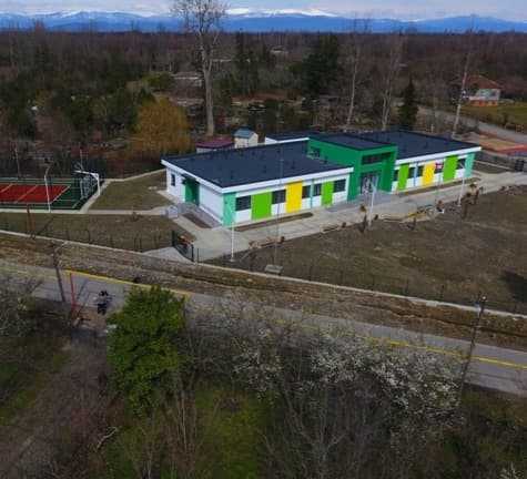 აბაშის მუნიციპალიტეტის სოფელ მაცხოვრისკარში ახალი სკოლის მშენებლობა სრულდება