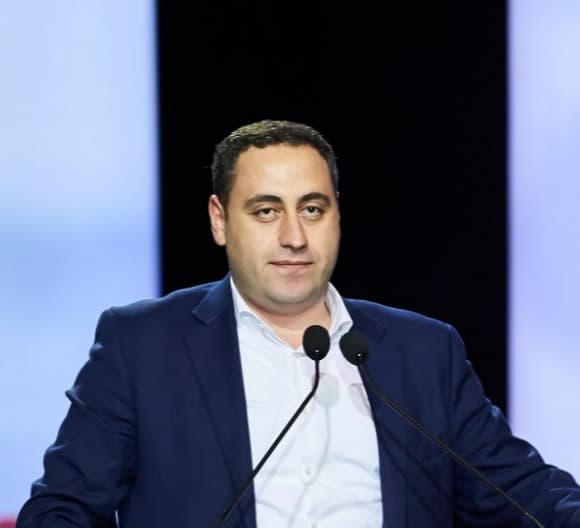 “ვფიქრობ, რომ დღეს არ დამთავრდება ეს შეთახმებით, მოლაპარაკებები მიდის რთულად”