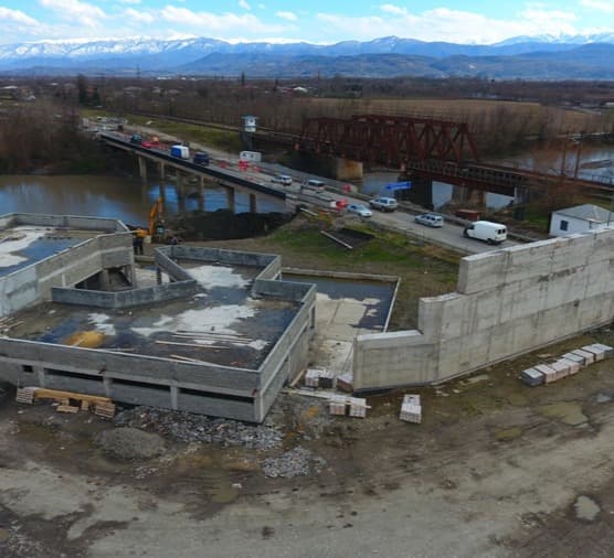 Frontnews image description