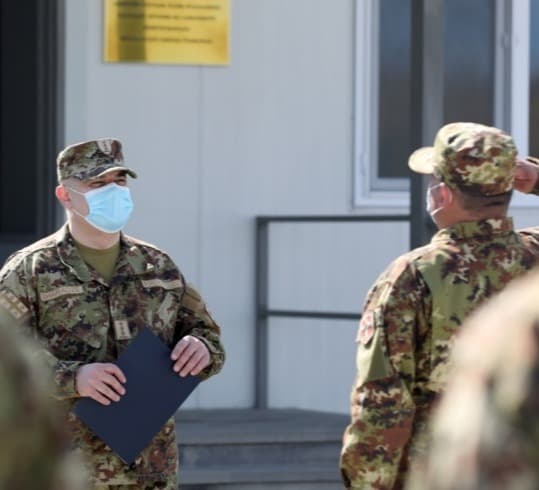 სასაზღვრო პოლიციის უფროსმა მესაზღვრეებს პროფესიული დღე მიულოცა