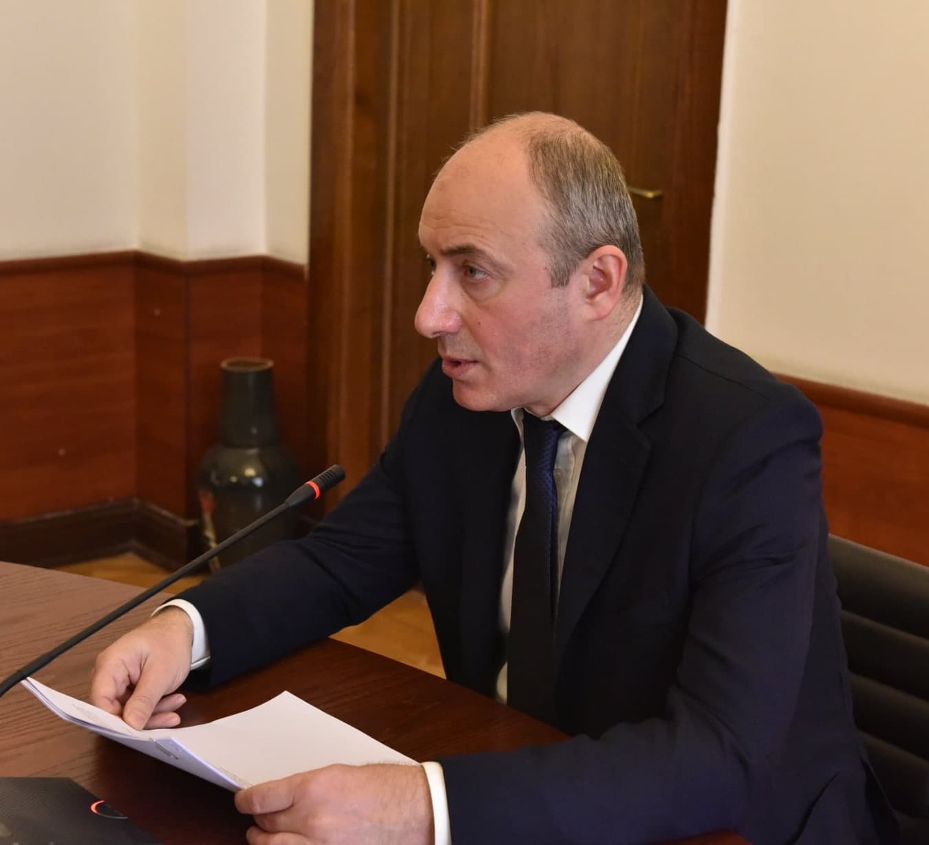 Frontnews image description