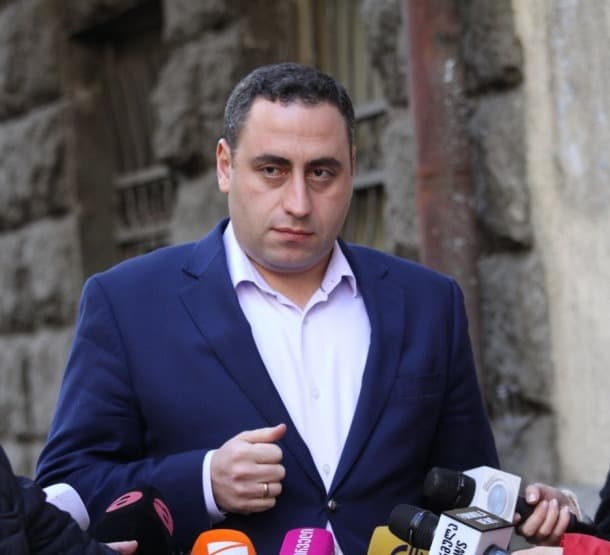 “მთლად ბუნებრივ ბარიერს “სტრატეგია აღმაშენებელი“ არ ვემხრობით, გარკვეული საარჩევნო ბარიერი უნდა იყოს”