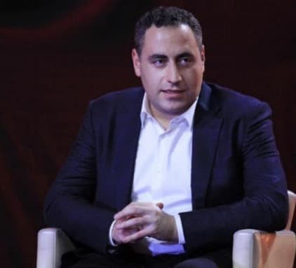 “ან შეთანხმებამდე მივდივართ, ან ვთქვათ, რომ ვერ ხდება შეთანხმება, გავაჩეროთ მაშინ ეს პროცესი”