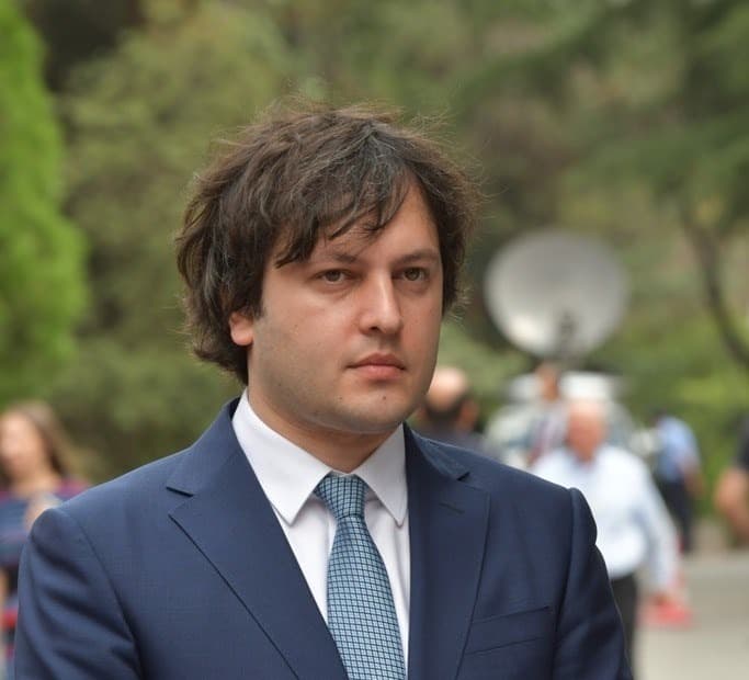 “მოეწერება ხელი თუ –  არა, საზოგადოება ხვალ ან ზეგ დეტალებს, ჩვენი საუბრების შინაარსს გაიგებს“