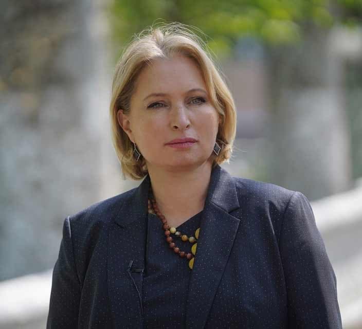 Frontnews image description