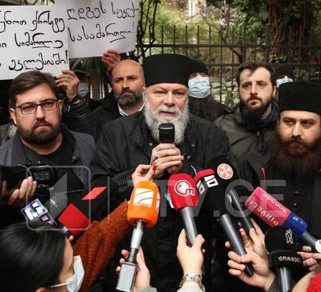 “თუ პატრიარქი დამიდასტურებს, რომ მე ვარ უძღები შვილი, მზად ვარ, მოვიხადო ბოდიში და ვითხოვო შენდობა”