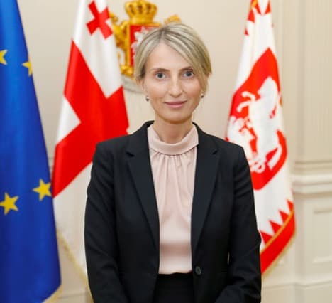 Frontnews image description