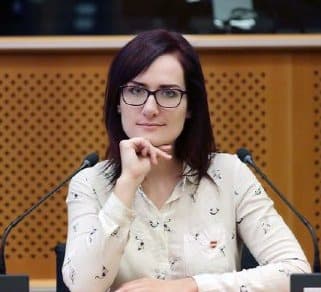 “განცხადებას ხელს უმეტესად თავმჯდომარე ევროპარლამენტარები აწერენ, თუ ეს არ არის საკმარისი, ნება მიბოძეთ, მივამატო მე-8 ხმა”