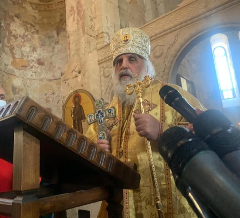 მარტვილისა და ჭყონდიდის მიტროპოლიტმა მღვდელმსახურების უფლება კიდევ რამდენიმე სასულიერო პირს შეუჩერა