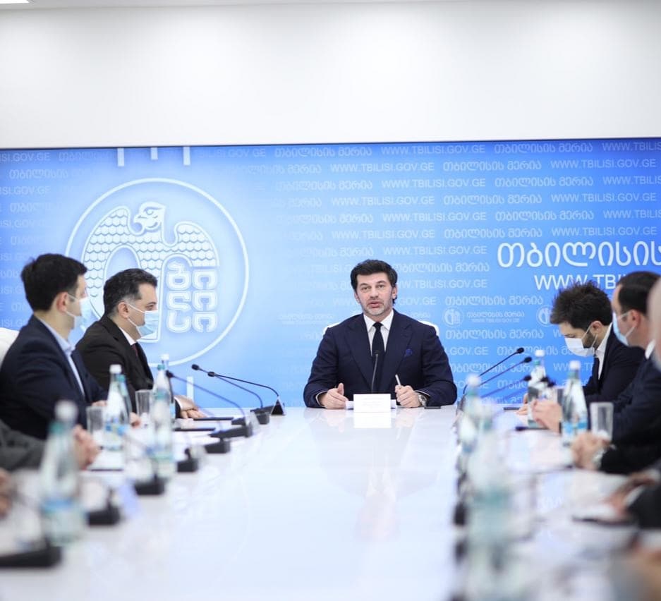 1 მაისიდან ვაჟა-ფშაველას, ყაზბეგის გამზირსა და ქავთარაძის ქუჩაზე ზონალურ-საათობრივი პარკირება ამოქმედდება