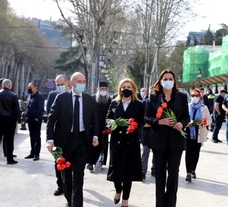 რუსლან აბაშიძემ 9 აპრილს დაღუპულთა ხსოვნას პატივი მიაგო