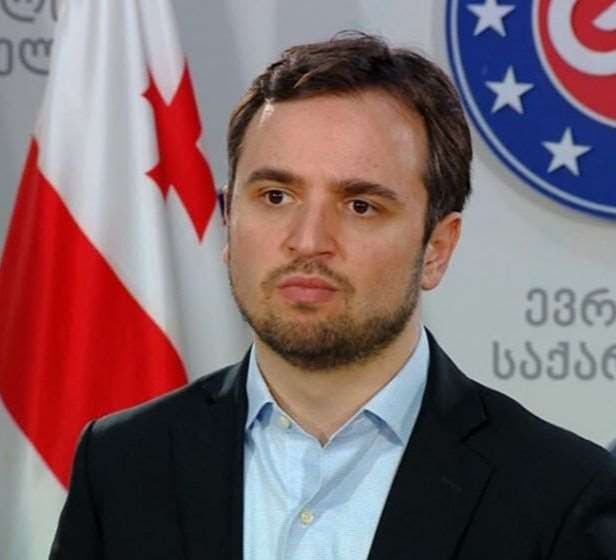 “არიან არანაკლებ გამოცდილი ფიგურები, რომლებიც გიგი უგულავასა და დავით ბაქრაძეს ღირსეულად ჩაანაცვლებენ”