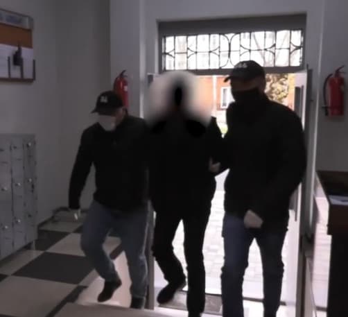 Frontnews image description