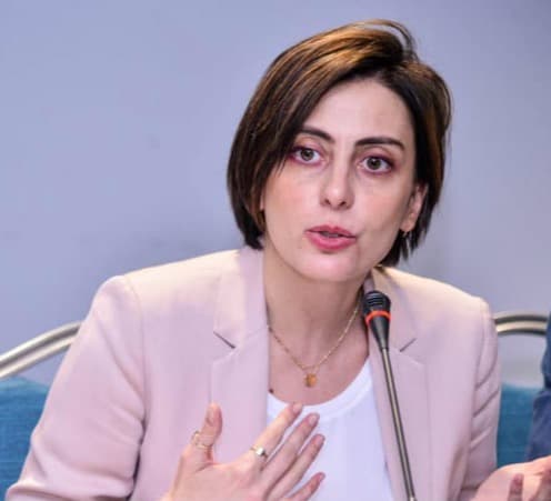 “ძალიან შორს ვარ იმ აზრისგან, რომ გიორგი გახარია ან რომელიმე მათგანი, რაიმე სახით ოპოზიციას წარმოადგენს”