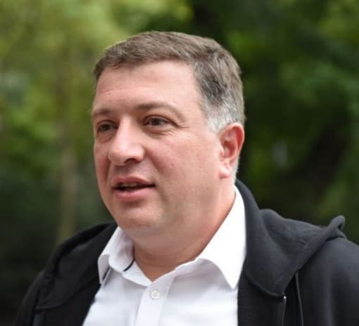 Frontnews image description