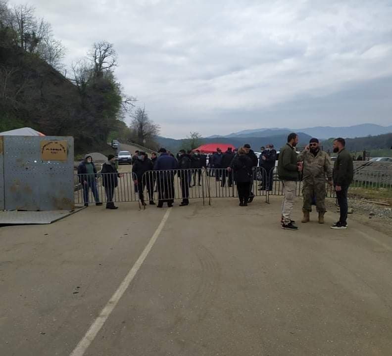 Frontnews image description