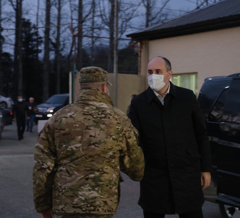 Frontnews image description