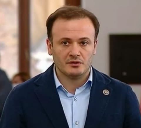 “მინდა ჩემი პატივისცემა დავუდასტურო ქალბატონ სამადაშვილს”