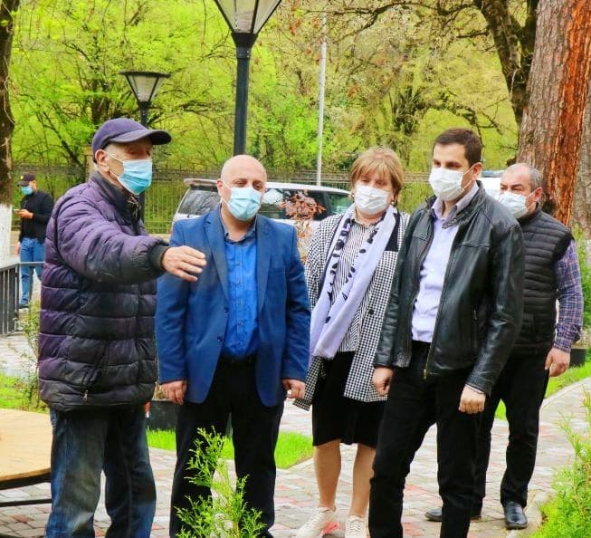 ლიკანში სკვერის გამწვანების სამუშაოები ჩატარდა