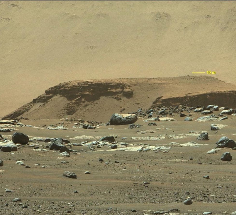 SpaceX plans to launch a new group of 60 Starlink satellites into orbit