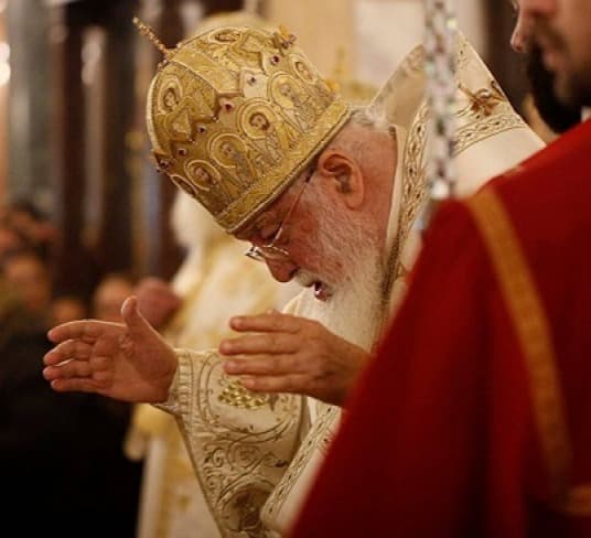 “მკვდრეთით აღმდგარი ღმერთი გვიხმობს სამეუფეო გზისკენ, მარადიული დიდებისა და ნეტარებისკენ”