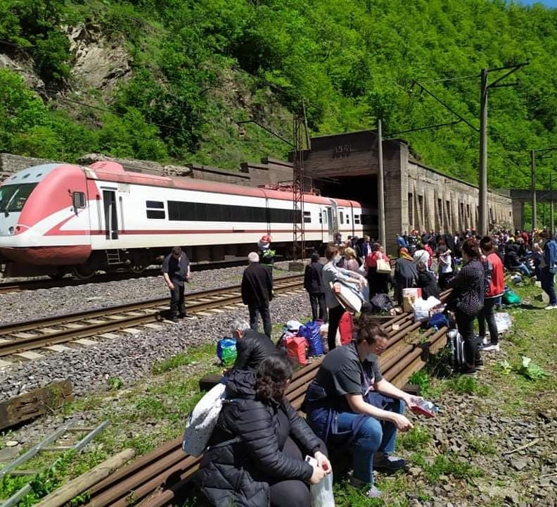 Frontnews image description