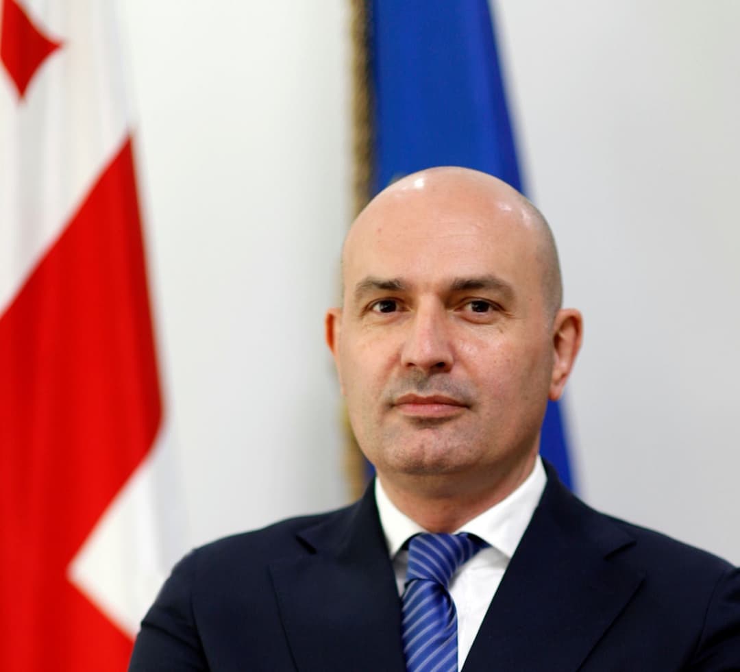 რუსლან აბაშიძე მართლმადიდებელ მრევლს აღდგომის ბრწყინვალე დღესასწაულს ულოცავს