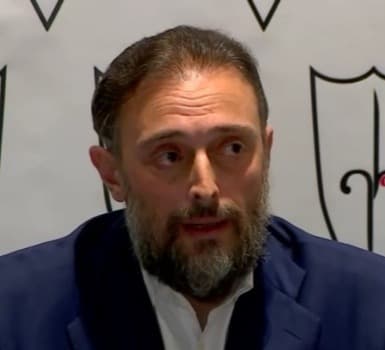 “მე ვარ მსხვერპლი მრავალი ცილისწამებისა, რომ ვარ რუსეთის აგენტი”