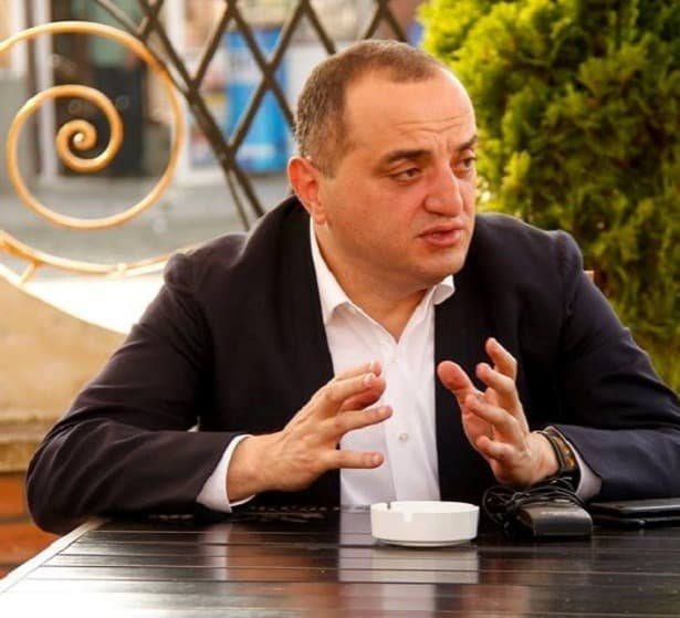 “ახლა ცდილობს გიორგი ვაშაძე, რომ ამ სიტუაციიდან უფრო ლამაზად გამოვიდეს, მაგრამ ცოტა ნერვებმა უმტყუნა”