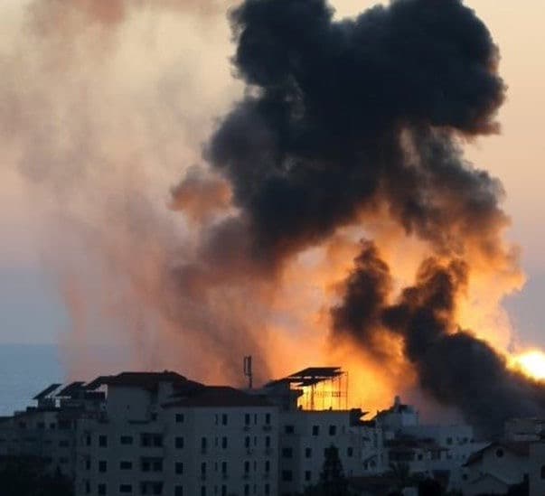 Frontnews image description