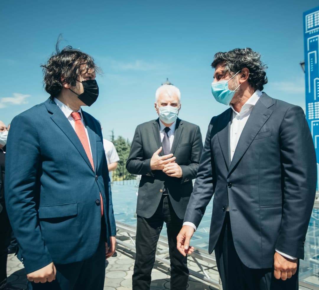 “ერთ საიდუმლოს გაგიმხელთ – კვლევა ჩავატარეთ, კალაძე პირველ ადგილზეა რეიტინგში”