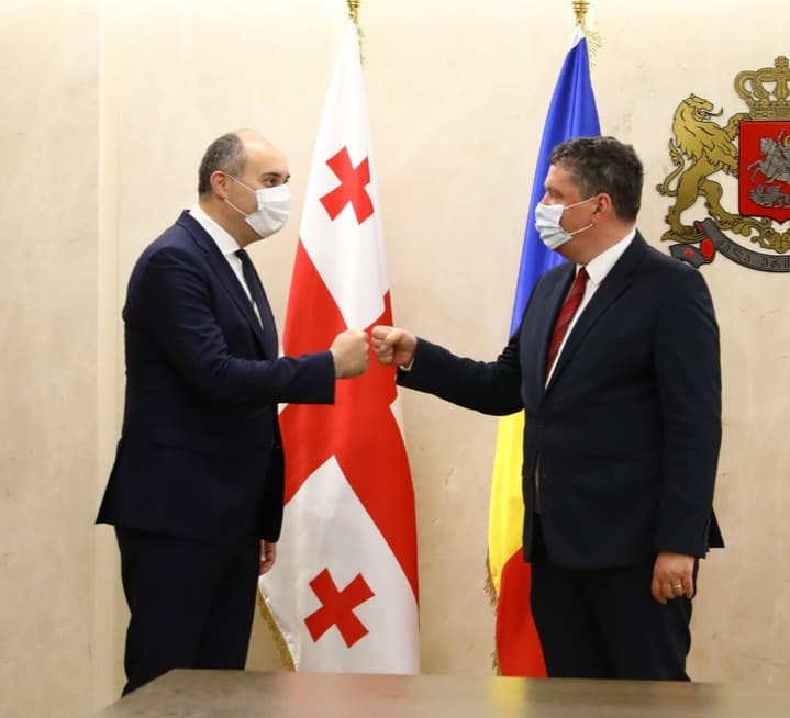 ჯუანშერ ბურჭულაძემ რუმინეთის ელჩს უმასპინძლა