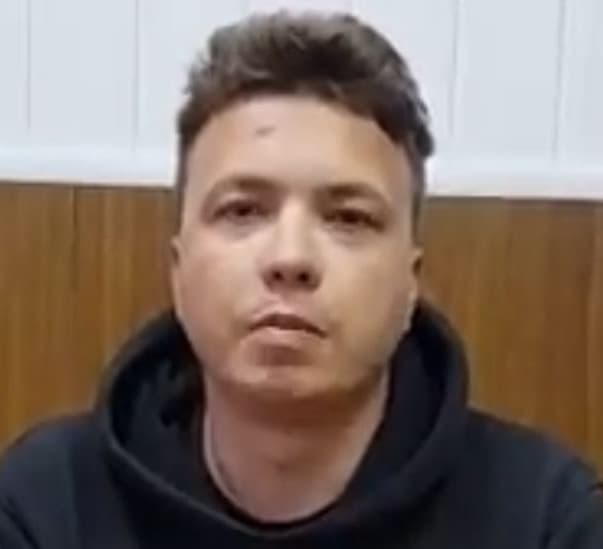 EU agrees new Belarus sanctions after plane arrest