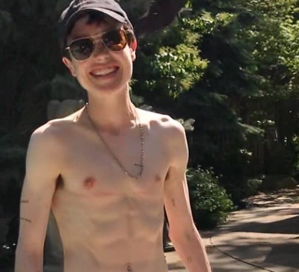 Elliot Page: Actor wins praise for sharing swimming shorts image after top surgery