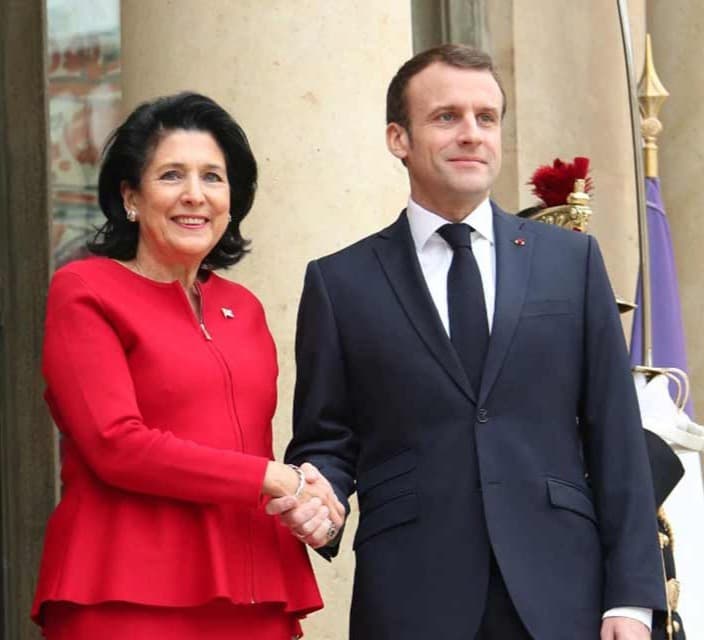 ემანუელ მაკრონი სალომე ზურაბიშვილს საქართველოს დამოუკიდებლობის დღეს ულოცავს