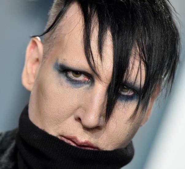 Marilyn Manson active arrest warrant issued on assault charges