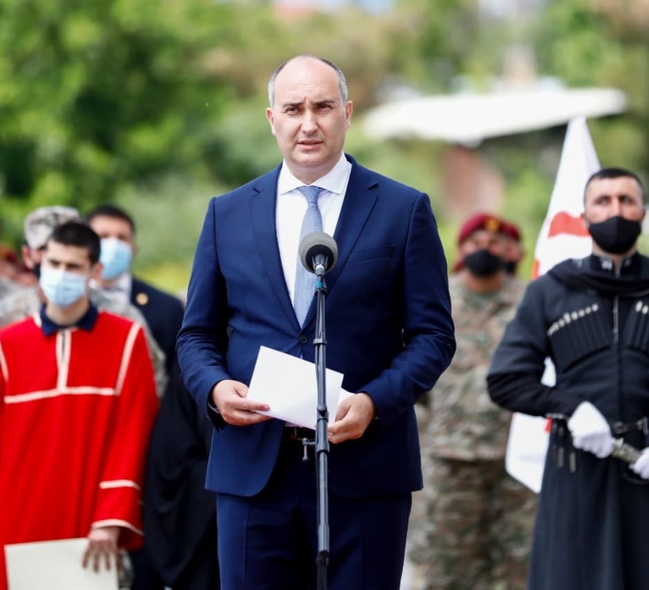 Frontnews image description