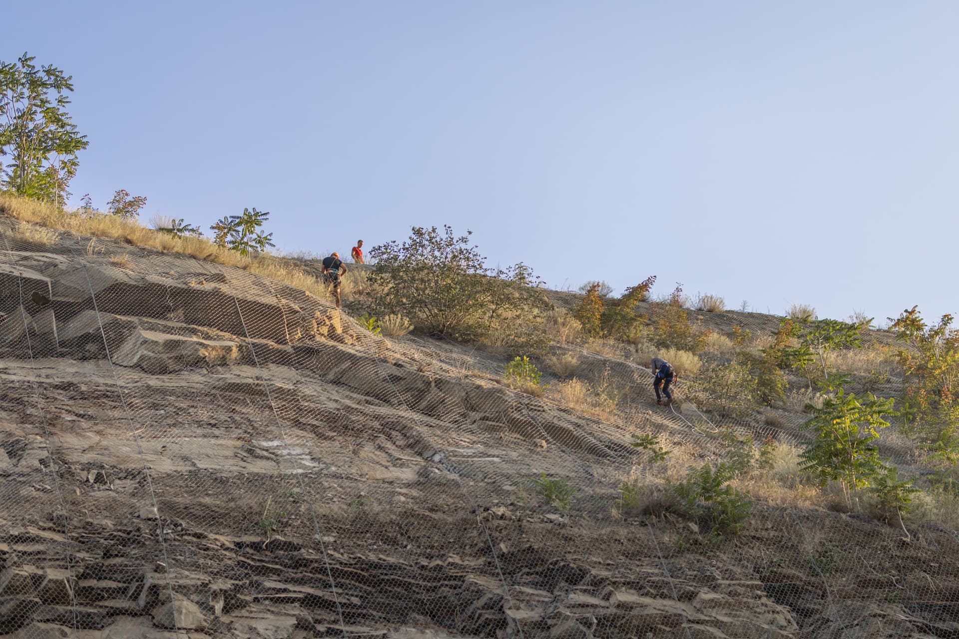 Frontnews image description