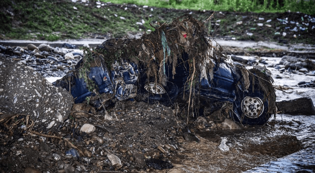 უხვმა ნალექმა გურჯაანი დააზარალა – ფოტო მასალა შემთხვევის ადგილიდან