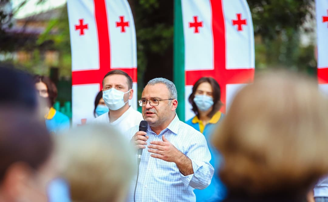 მამუკა წოწერიამ პირველ სამაჟორიტარო ოლქში დასკვნითი შეხვედრა გამართა