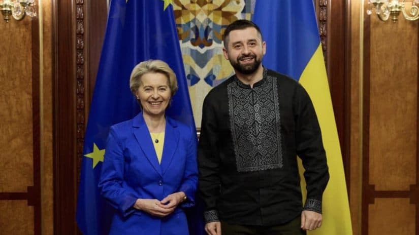 Frontnews image description