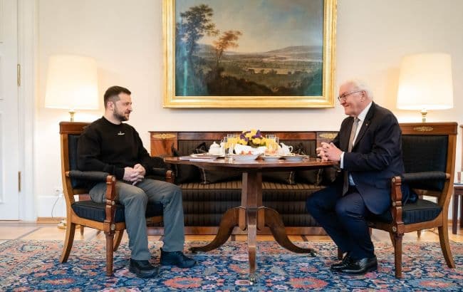 Frontnews image description