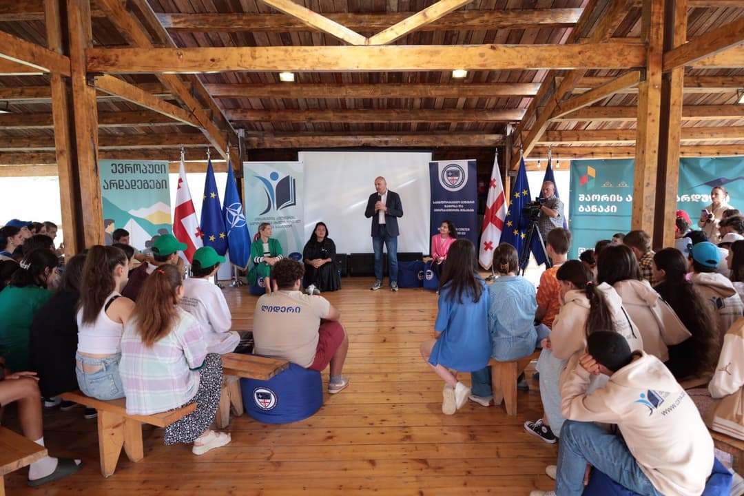 რაჭა-ლეჩხუმისა და ქვემო სვანეთის რეგიონმა პროექტს “ევროპული არდადეგები“ უმასპინძლა