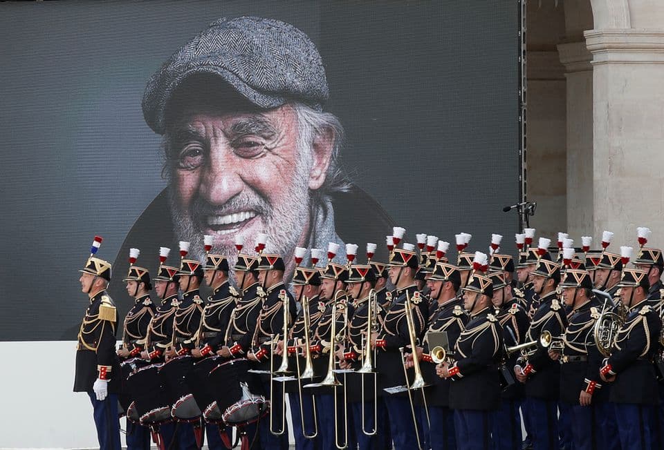 France bids farewell to Jean-Paul Belmondo