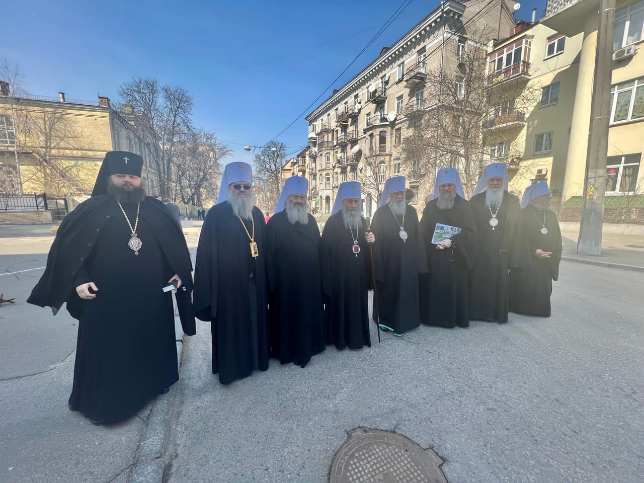 Frontnews image description